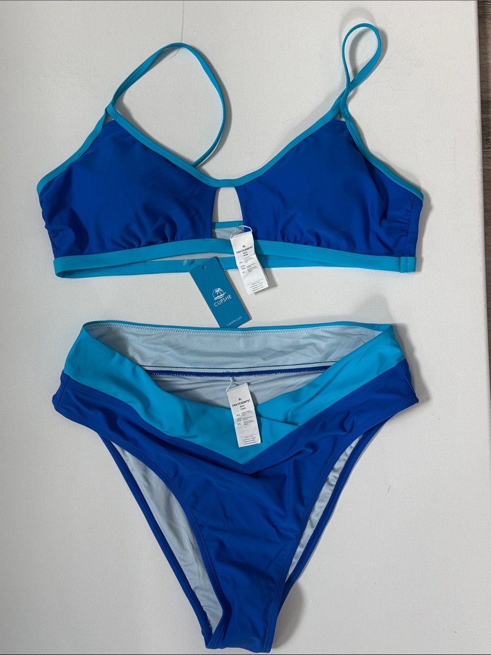 Cupshe Womens' Blue & Teal Two-Piece Swim Bikini